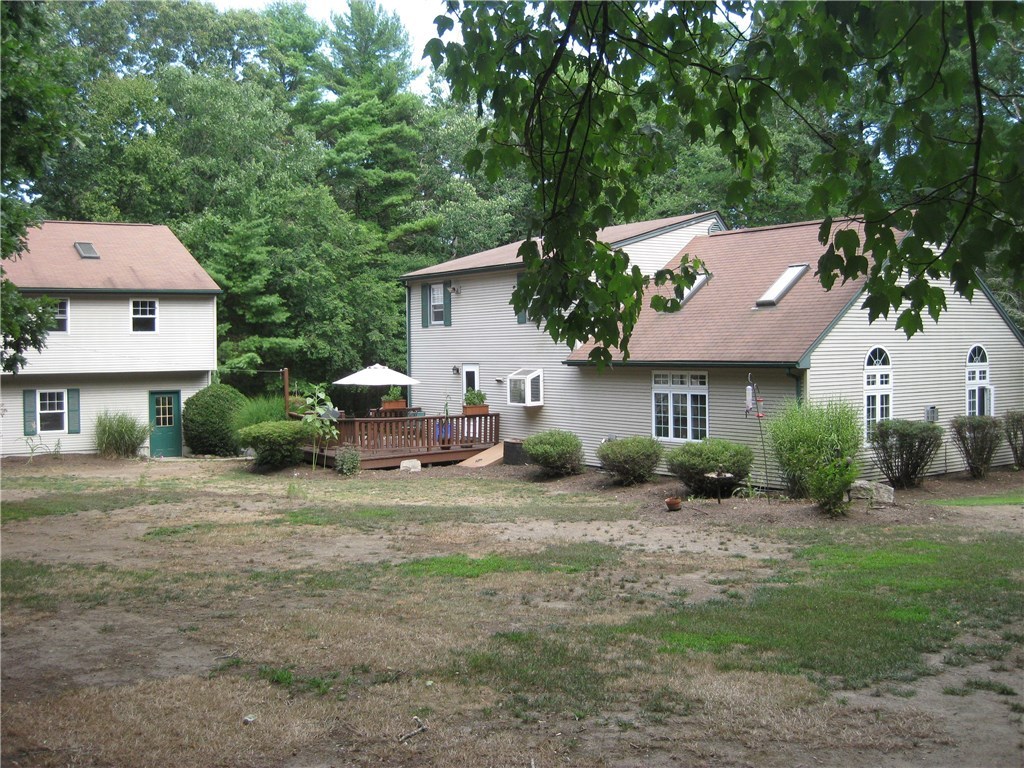 601 Hill Farm Road Coventry, RI 02816 - Photo 3 of 30