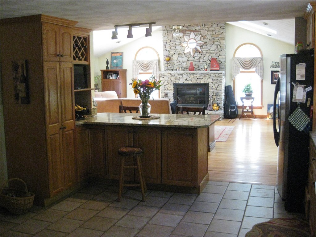 601 Hill Farm Road Coventry, RI 02816 - Photo 8 of 30