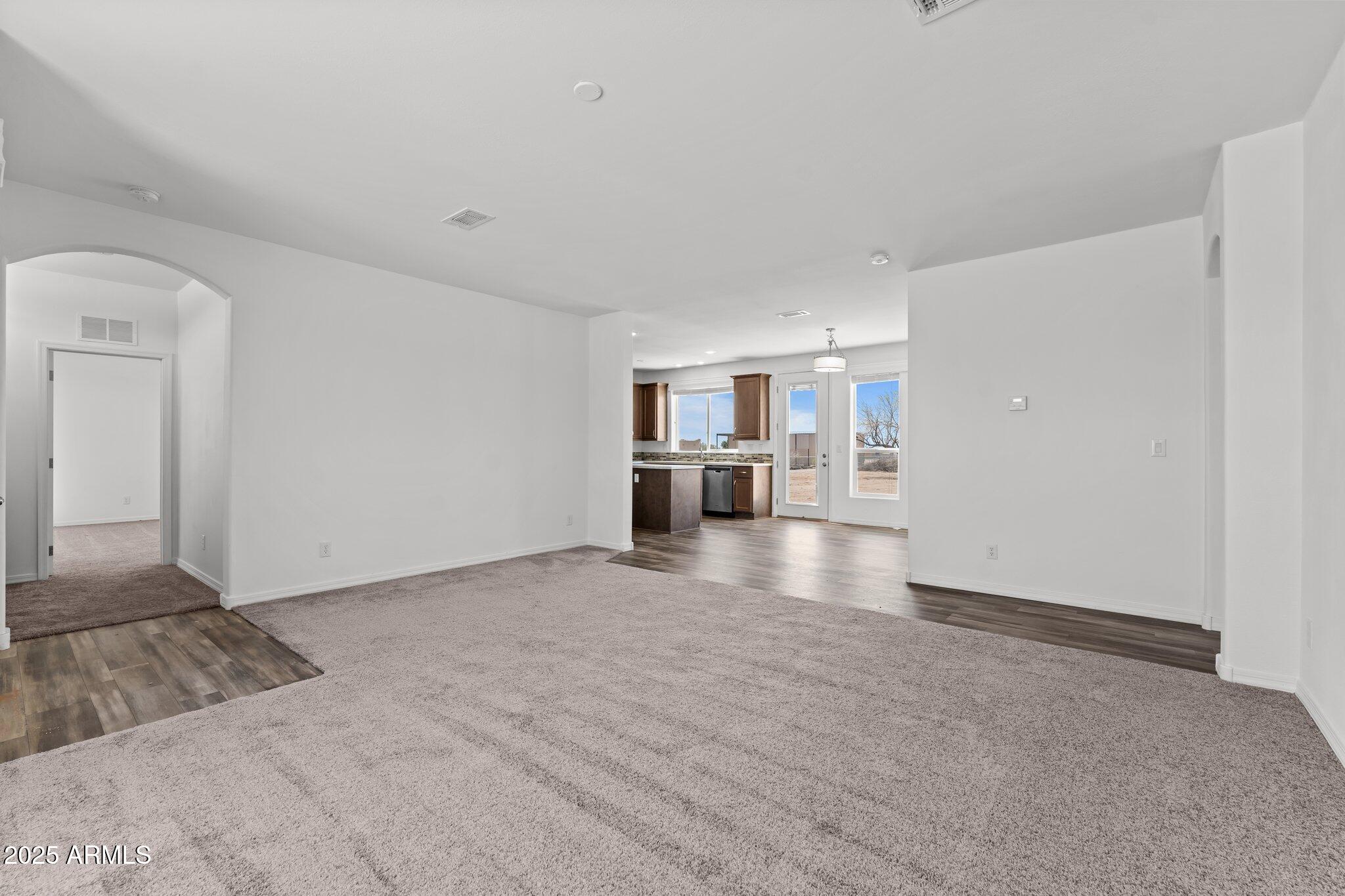 20909 West Bradley Road Wittmann, AZ 85361 - Photo 16 of 37