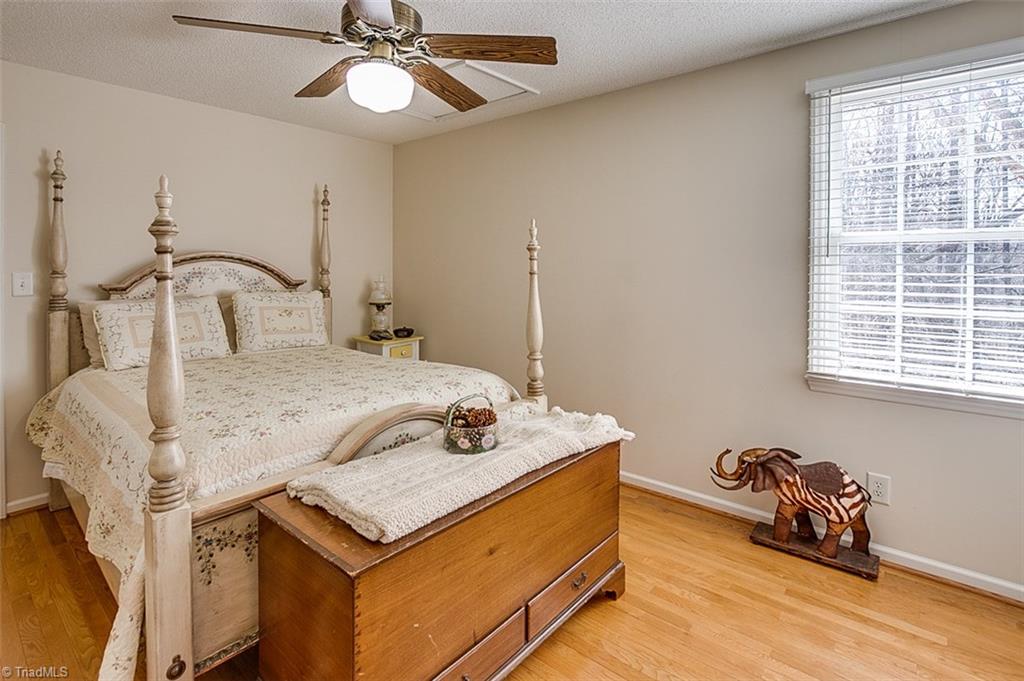 1618 Penny Road High Point, NC 27265 - Photo 22 of 30