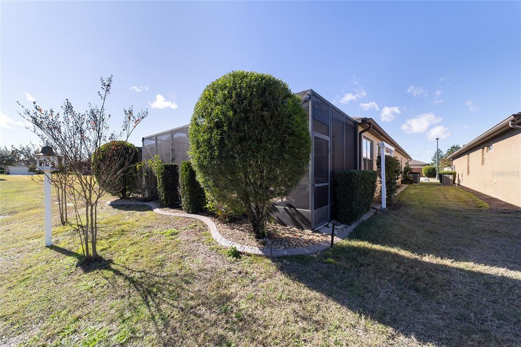 9710 Southwest 76th Lane Road Ocala, FL 34481 - Photo 37 of 45 a view of a backyard