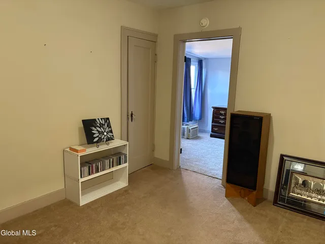 $289,900 | 1246 Paul Avenue, Rotterdam, NY 12306