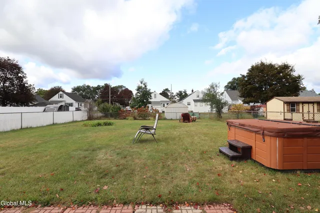 $289,900 | 1246 Paul Avenue, Rotterdam, NY 12306