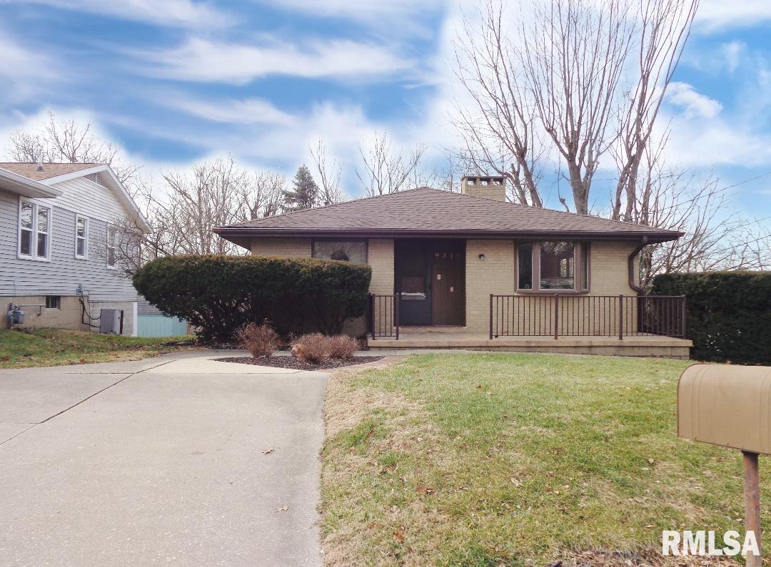9319 North Northview Road Peoria, IL 61615 - Photo 2 of 36 Gallery Image 2