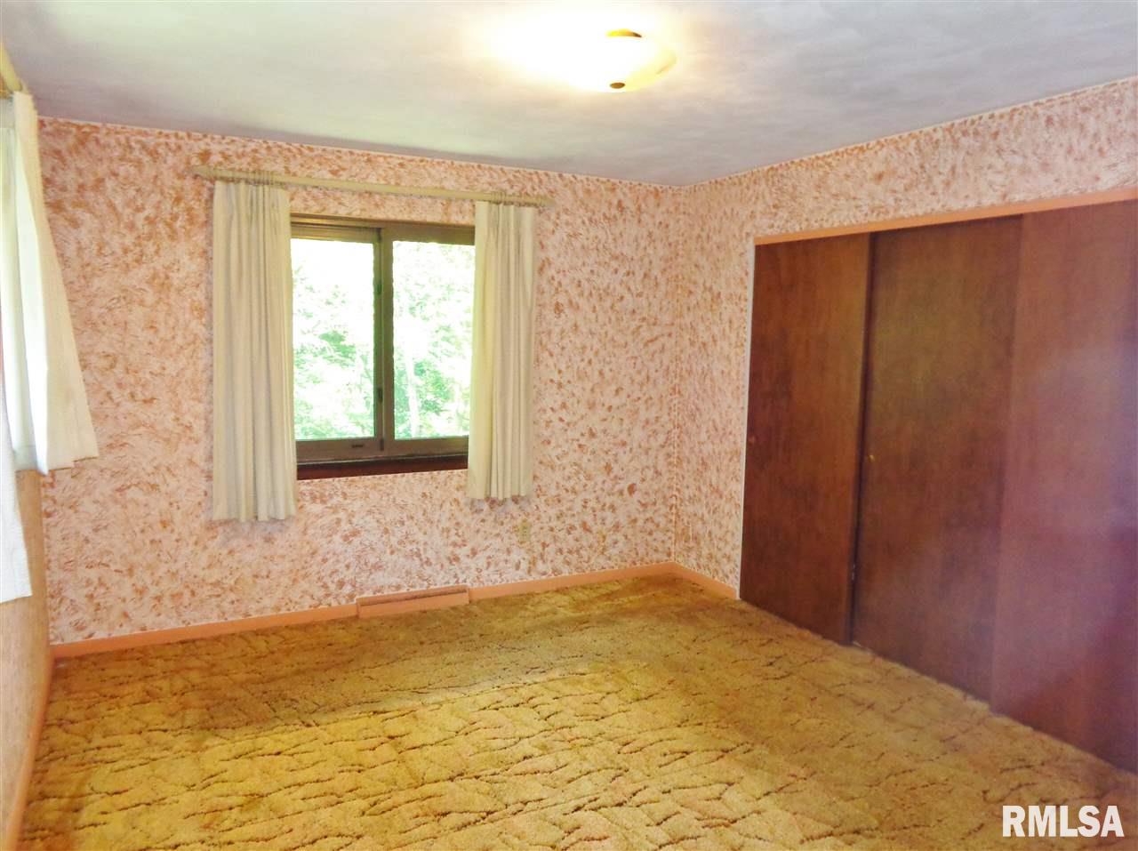 9319 North Northview Road Peoria, IL 61615 - Photo 23 of 36 Gallery Image 23