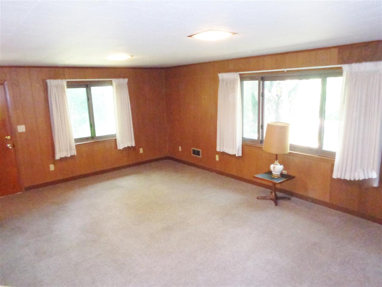 9319 North Northview Road Peoria, IL 61615 - Photo 29 of 36 Gallery Image 29