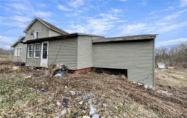 $60,000 | 10078 Highway 16, Machias, NY 14042