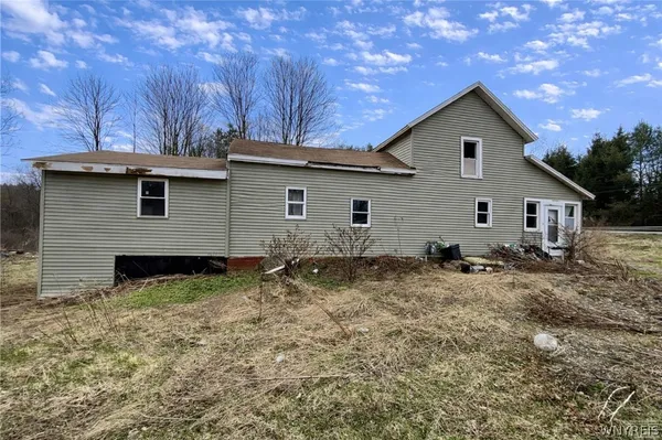 $60,000 | 10078 Highway 16, Machias, NY 14042