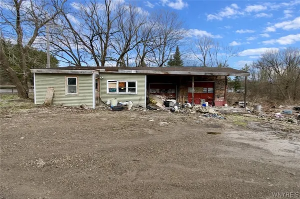 $60,000 | 10078 Highway 16, Machias, NY 14042