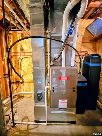 $814,500 | 703 Mayfair Court, Germantown Hills, IL 61548