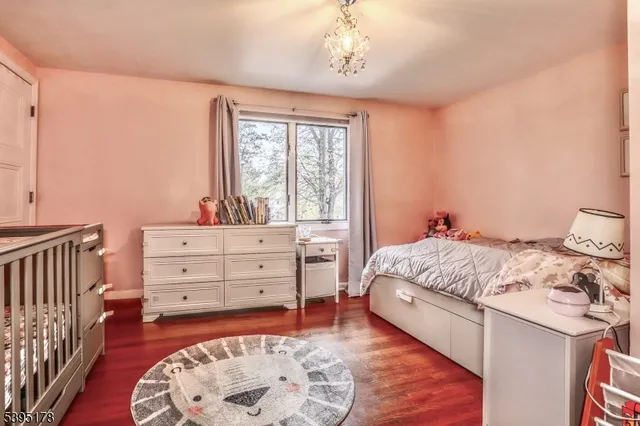 $675,000 | 65 Mc Dougall Lane, Bogota, NJ 07603