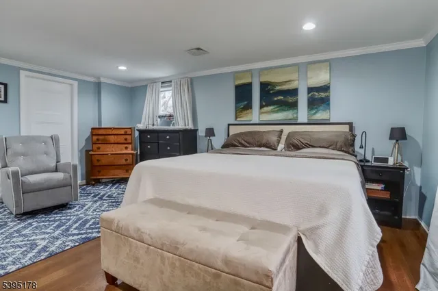 $675,000 | 65 Mc Dougall Lane, Bogota, NJ 07603