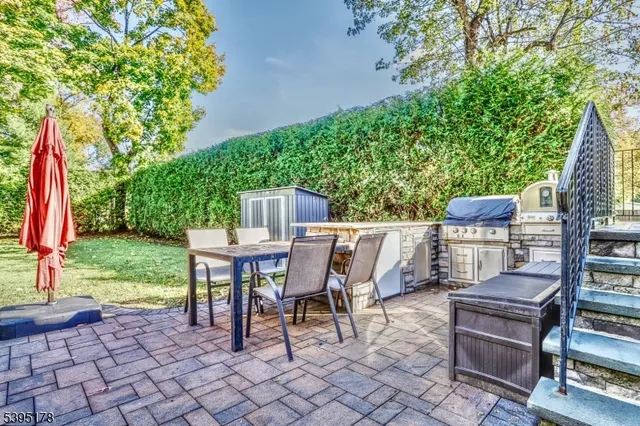 $675,000 | 65 Mc Dougall Lane, Bogota, NJ 07603