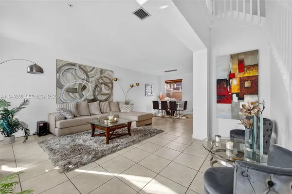 $519,500 | 14615 Southwest 14 Street, Unit 14615, Pembroke Pines, FL 33027