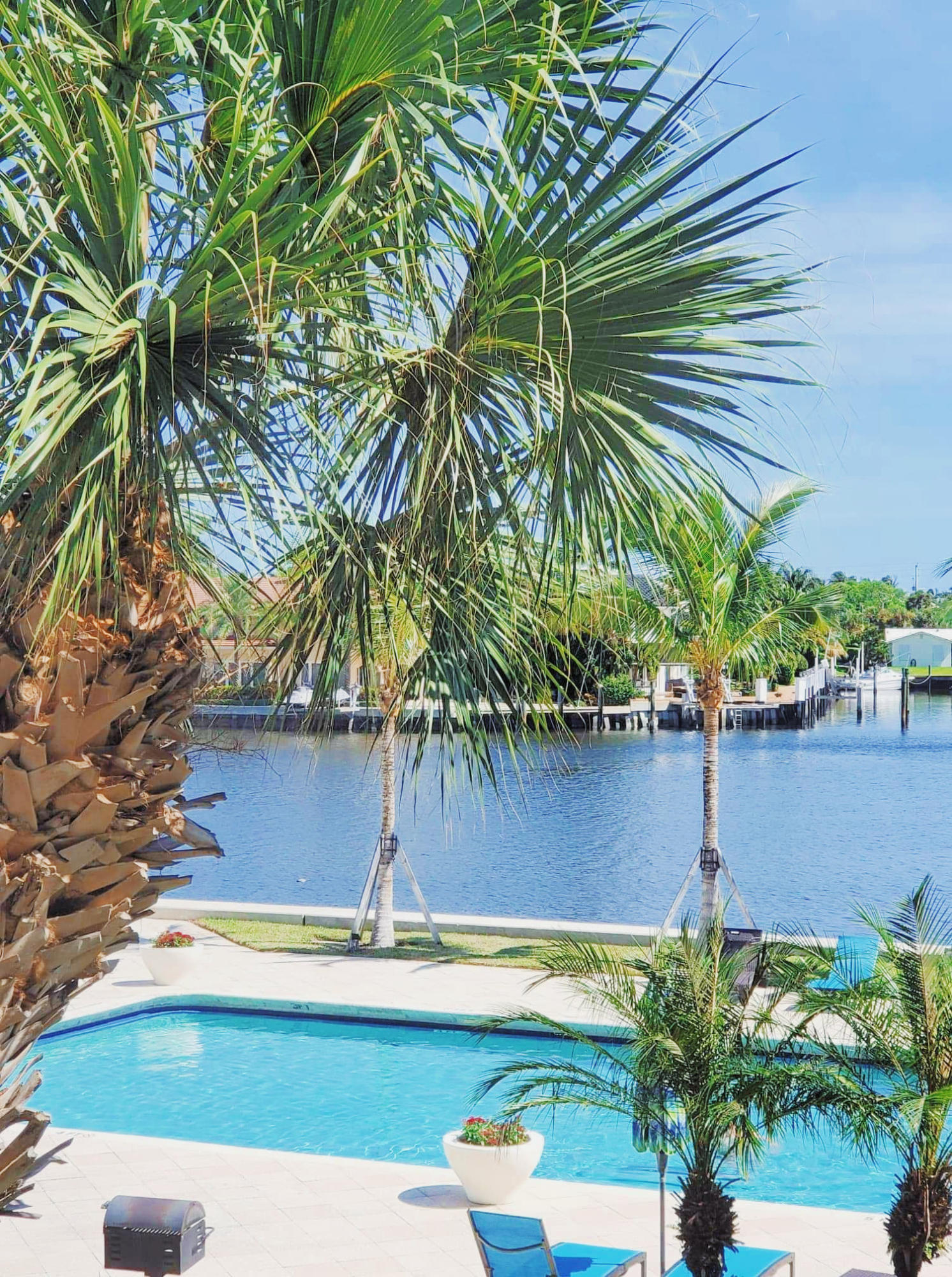 651 East Woolbright Road, Unit E204 Boynton Beach, FL 33435 - Photo 14 of 37 Straight Balcony View