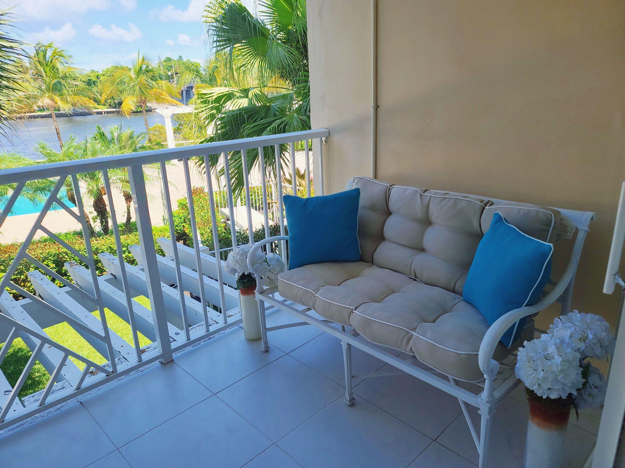 651 East Woolbright Road, Unit E204 Boynton Beach, FL 33435 - Photo 33 of 37 Balcony Right View