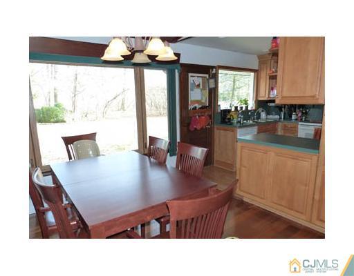 904 River Road Piscataway, NJ 08854 - Photo 2 of 20 Gallery Image 2