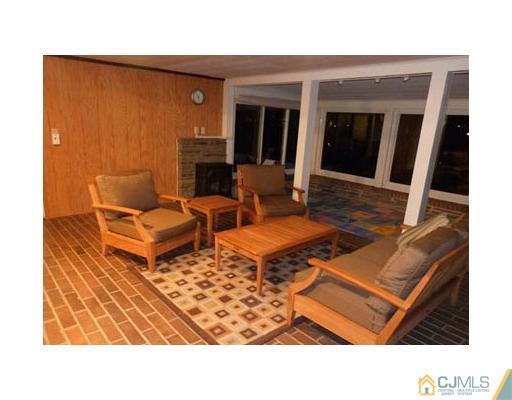 904 River Road Piscataway, NJ 08854 - Photo 8 of 20 Gallery Image 8