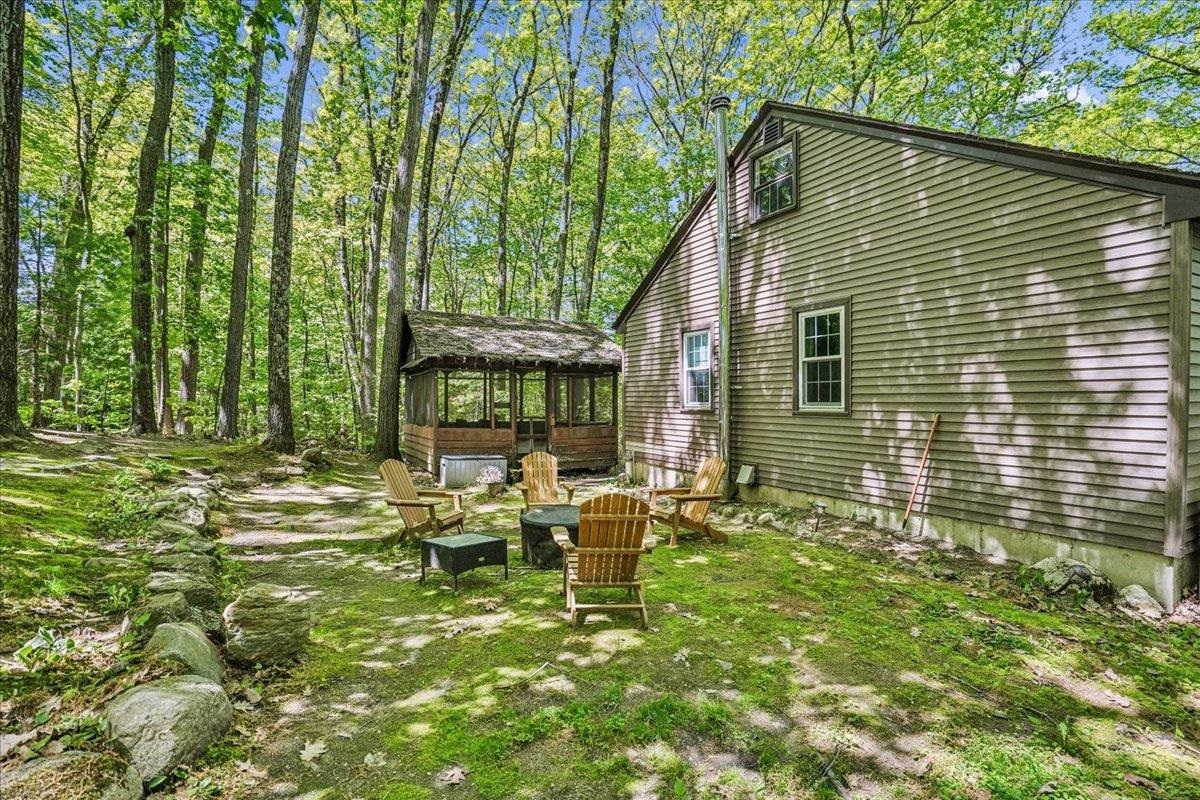 165 Tory Road Manchester, NH 03104 - Photo 29 of 36