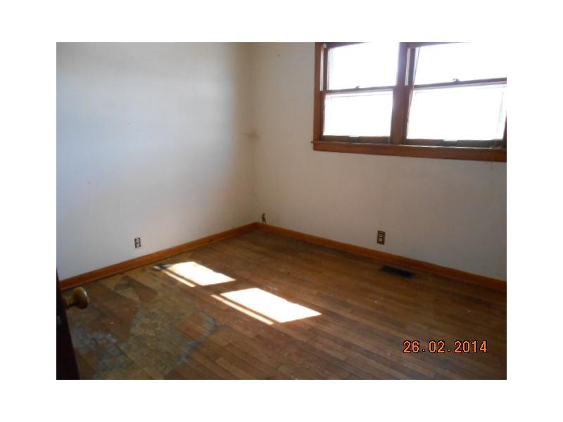 5543 West Colfax Manson Road Frankfort, IN 46041 - Photo 13 of 15 Gallery Image 13