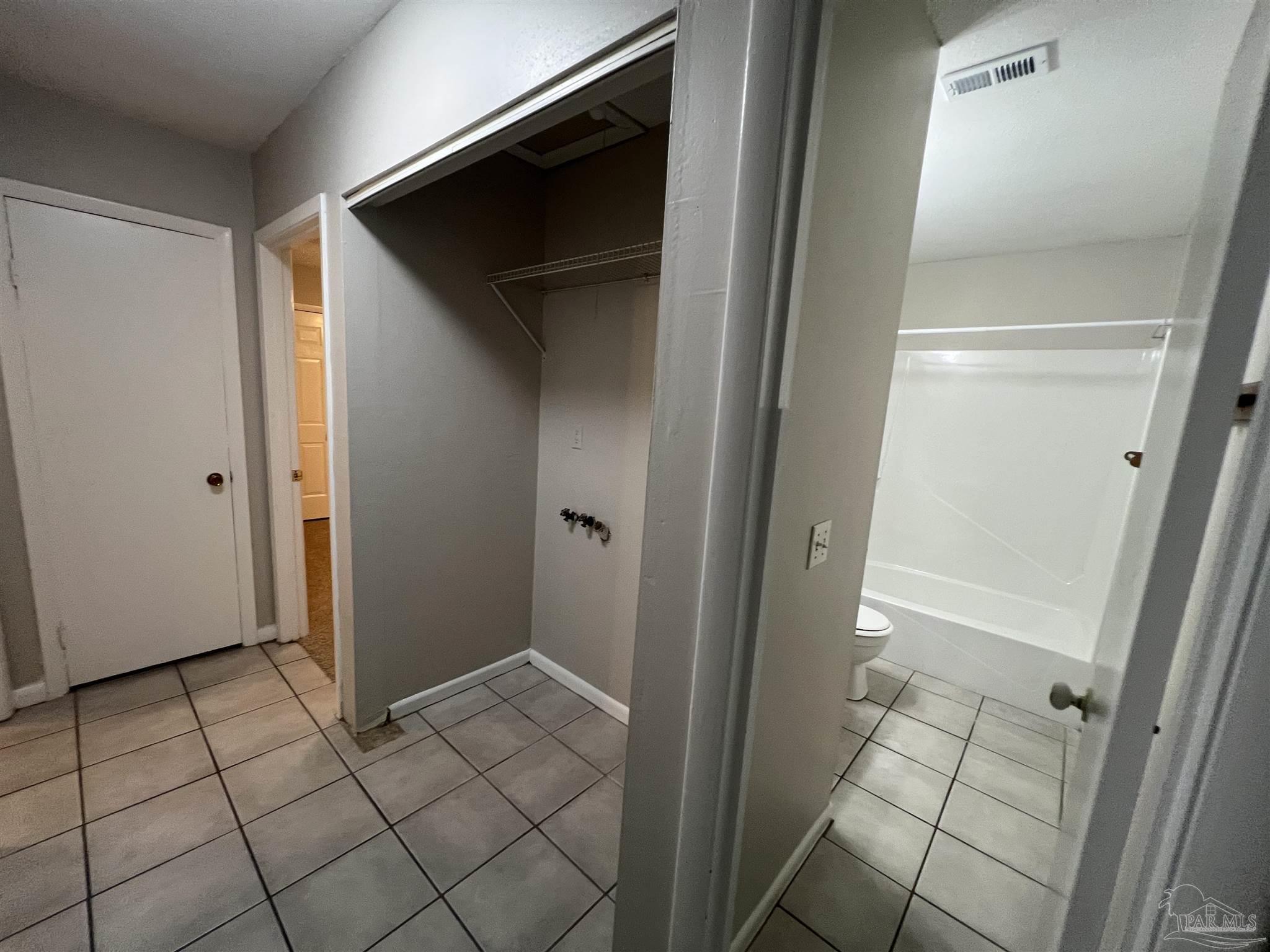 5859 Mapleton Street Milton, FL 32583 - Photo 11 of 19 Gallery Image 11