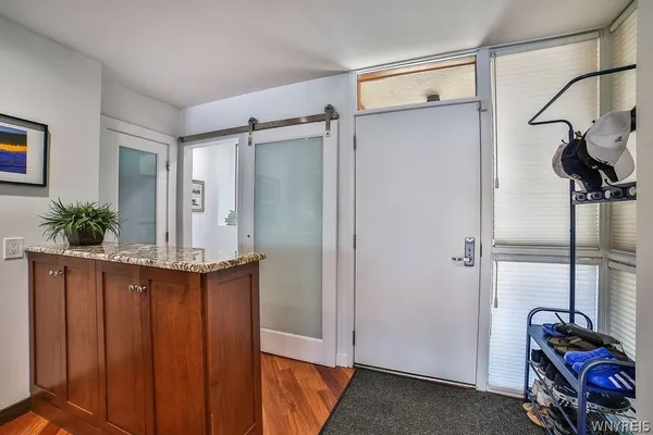 $875,000 | 252 Rivermist Drive, Buffalo, NY 14202