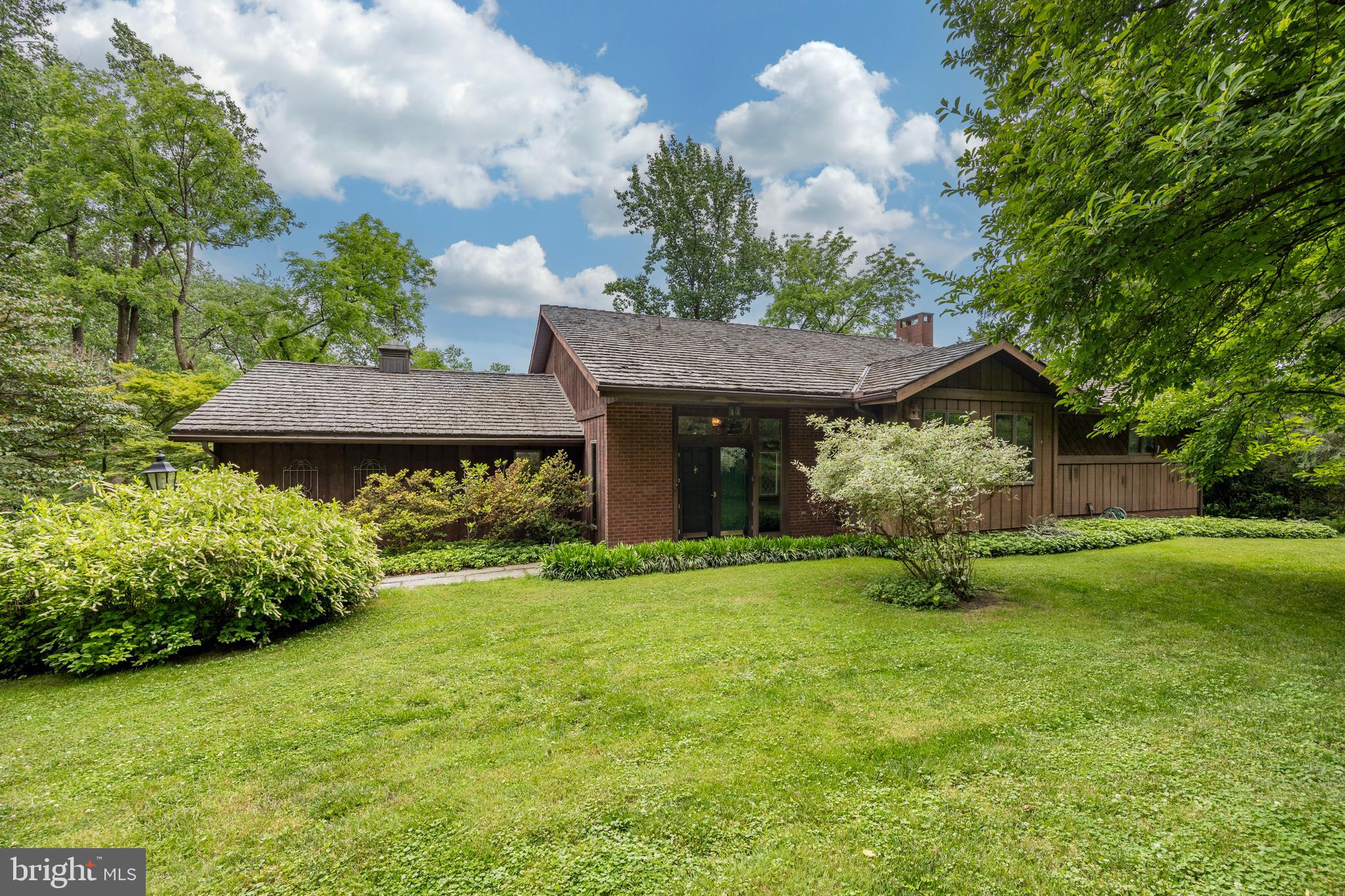 215 Downing Road Downingtown, PA 19335 - Photo 1 of 39 Welcome to 215 Downing Road in Downingtown