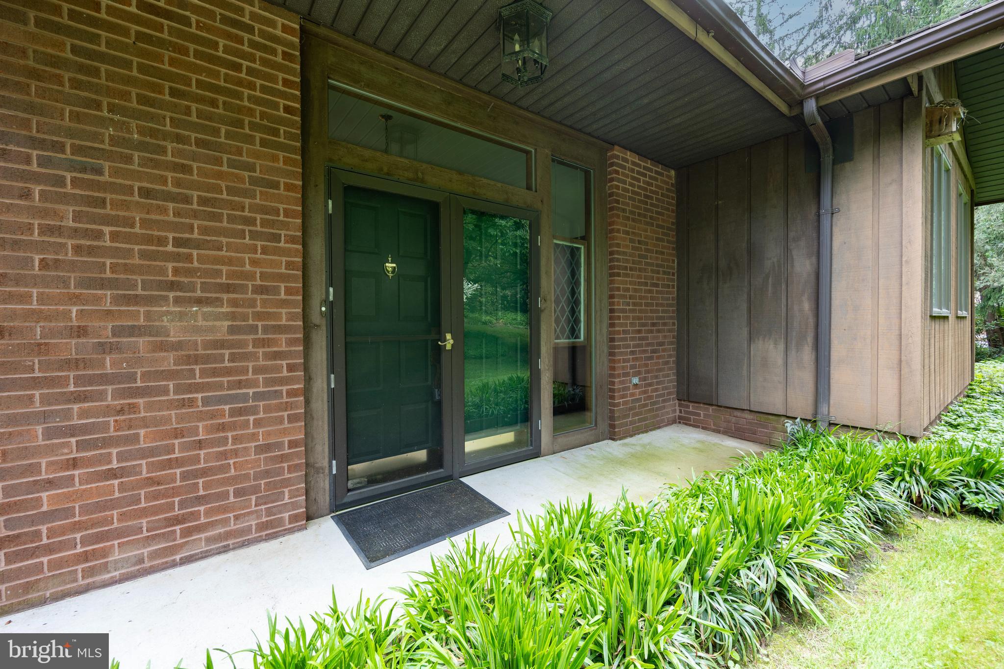 215 Downing Road Downingtown, PA 19335 - Photo 4 of 39 Front Entrance