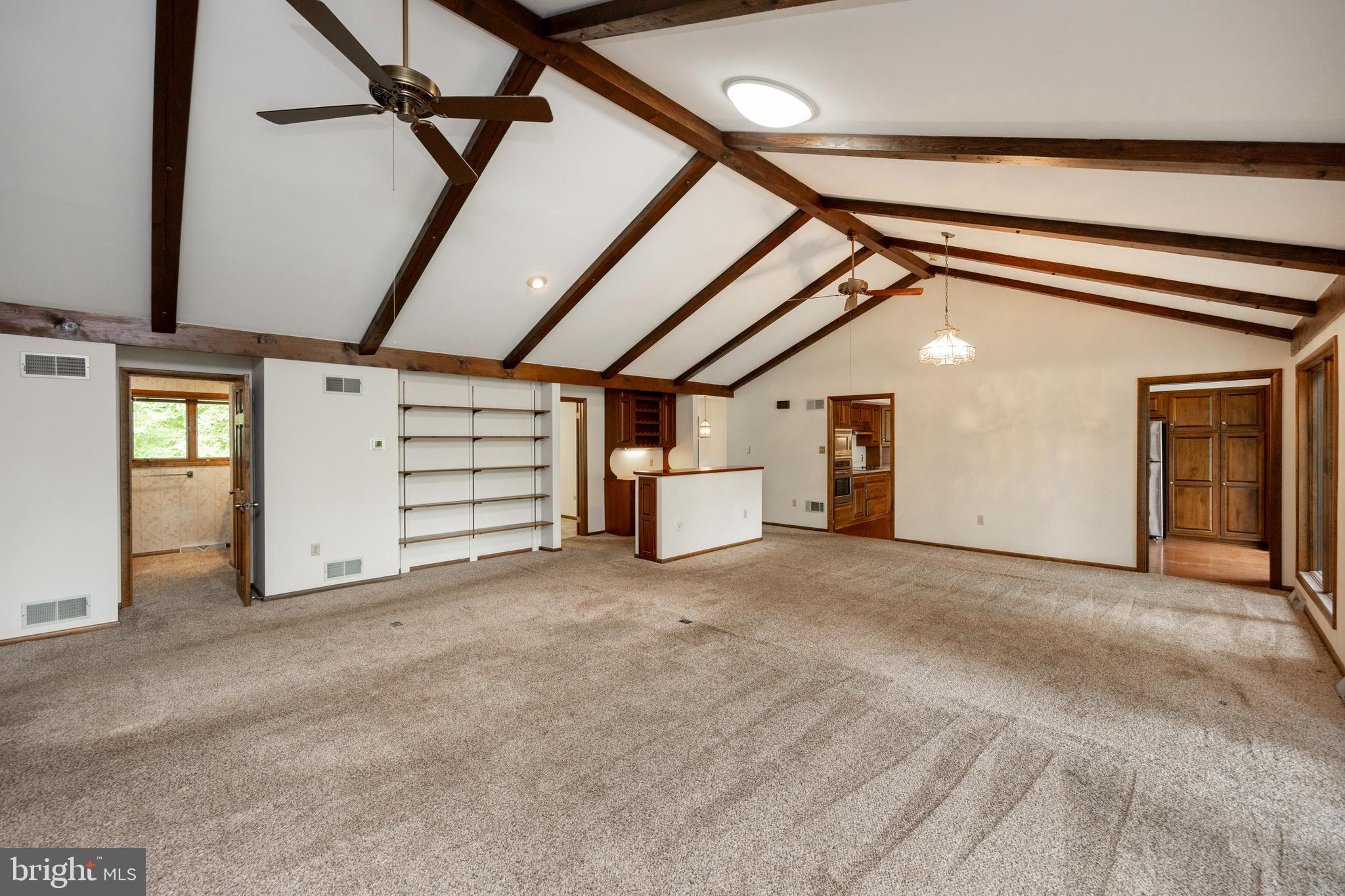 215 Downing Road Downingtown, PA 19335 - Photo 6 of 39 Soaring Great Room