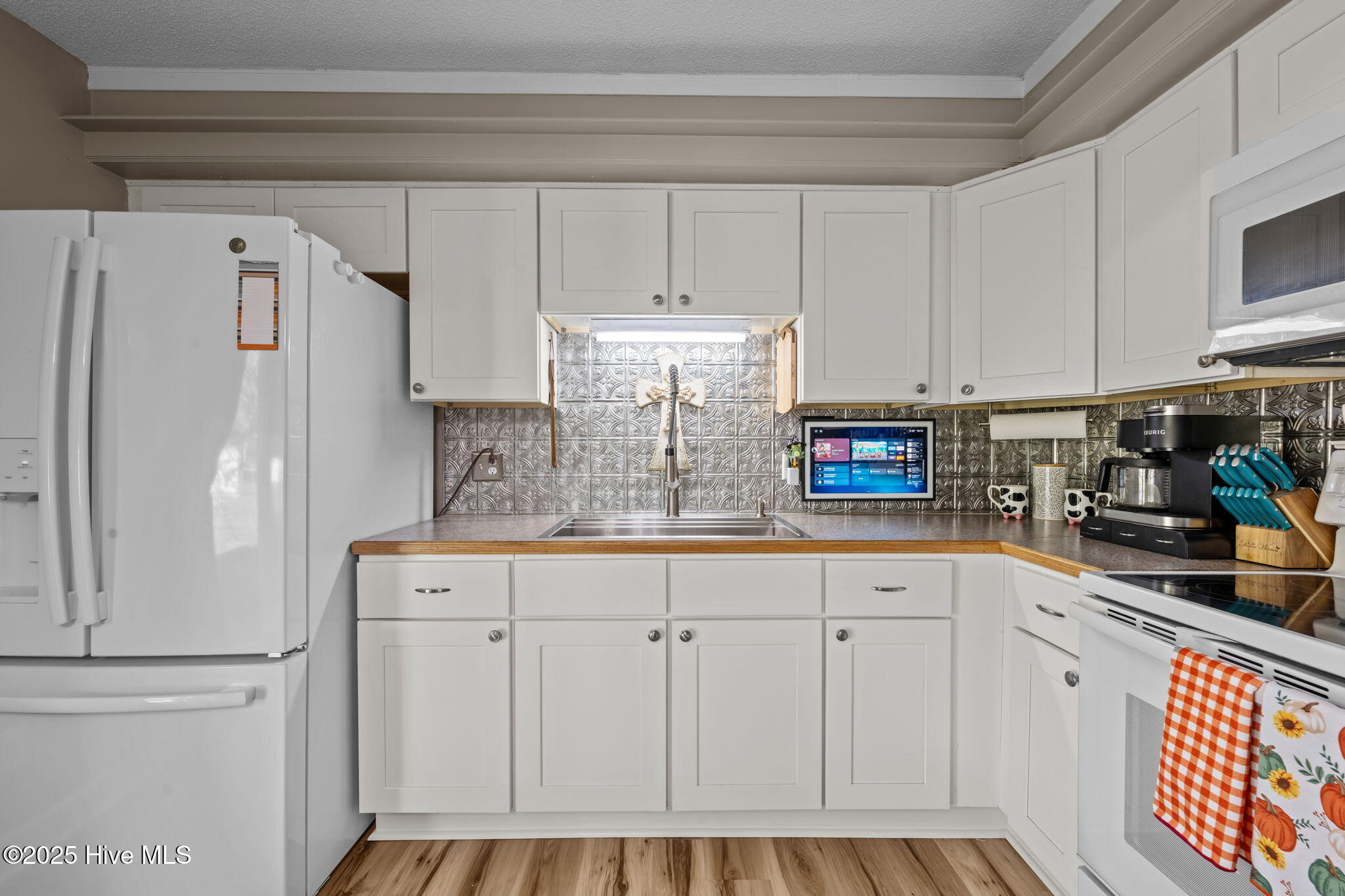 600 West Grantham Road New Bern, NC 28562 - Photo 9 of 27 9-web-or-mls-DSC_6595