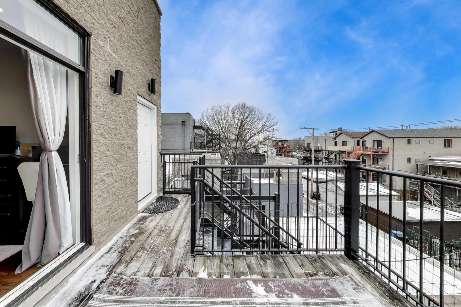 2726 West Cortez Street, Unit 3 Chicago, IL 60622 - Photo 10 of 25