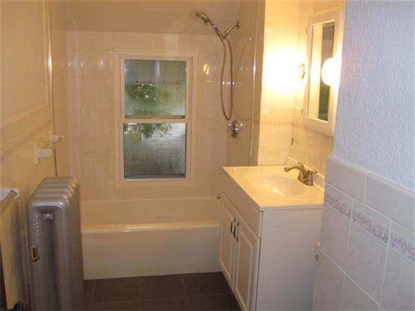 11 Thorndyke Street Springfield, MA 01118 - Photo 22 of 25 Gallery Image 22