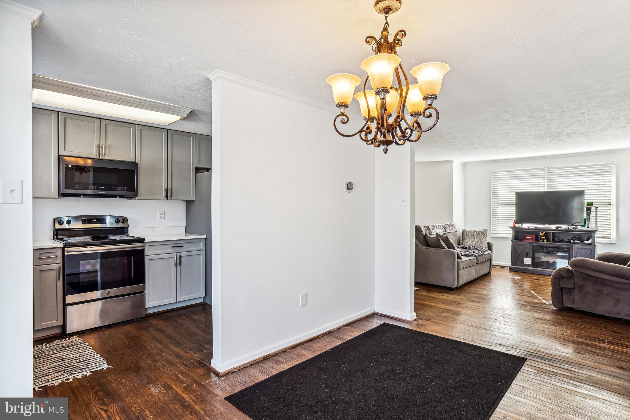 496 Giltspur Road Frederick, MD 21703 - Photo 7 of 33