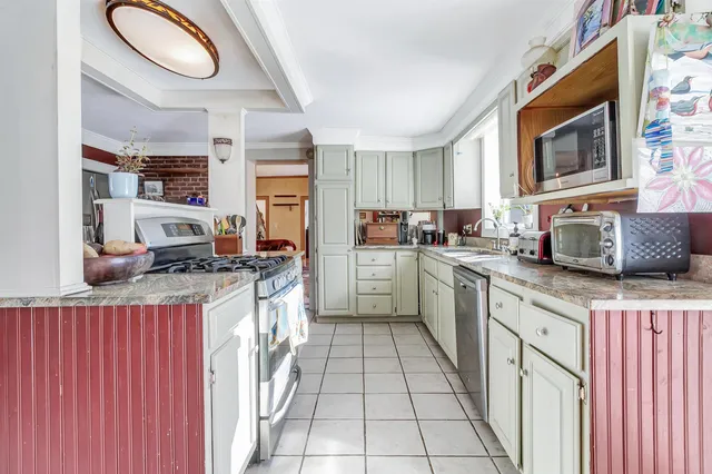 $895,000 | 1607 Massey Road, Springfield, VT 05156