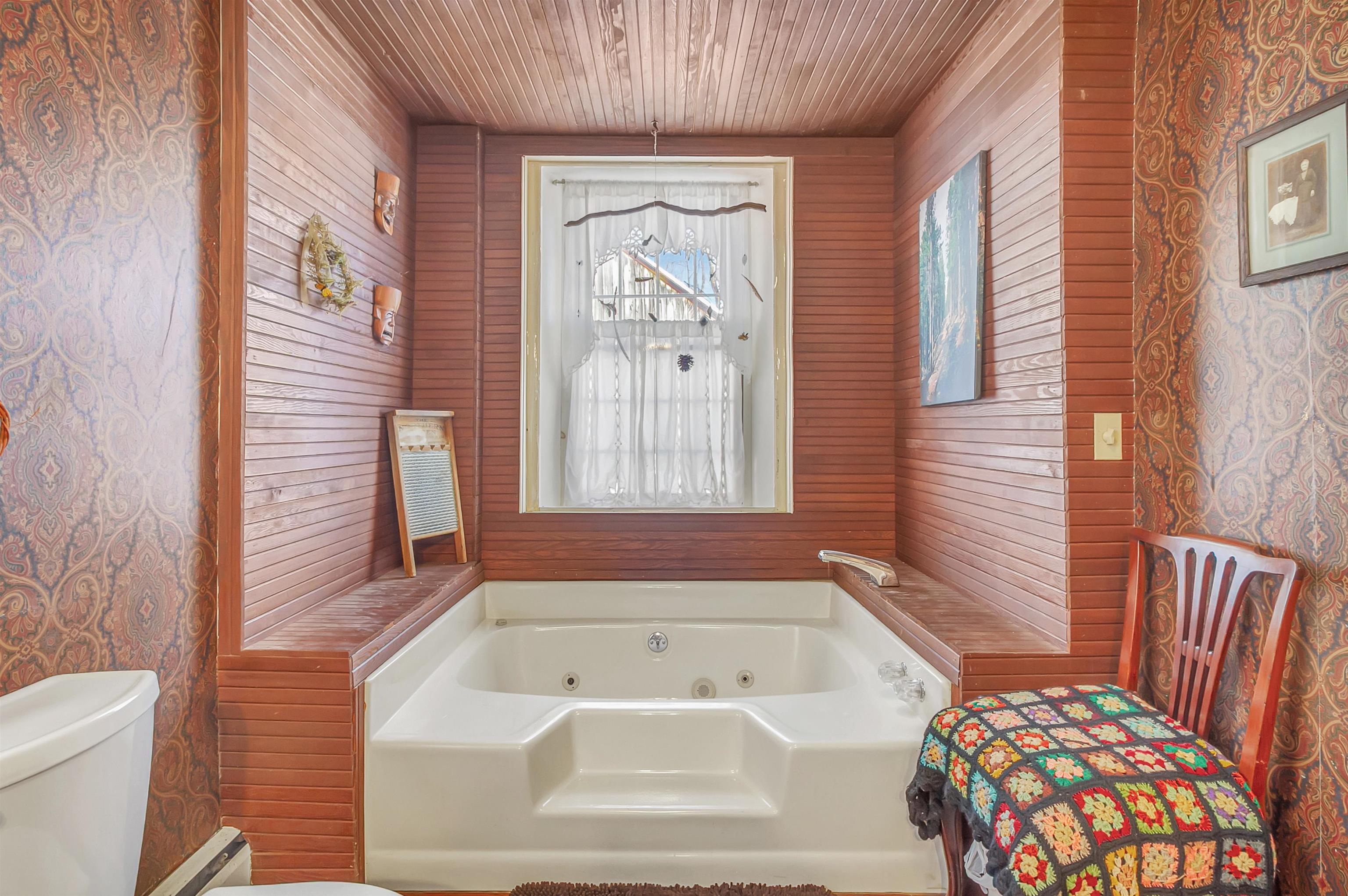 1607 Massey Road Springfield, VT 05156 - Photo 18 of 60