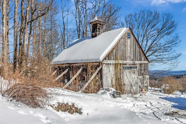 $895,000 | 1607 Massey Road, Springfield, VT 05156