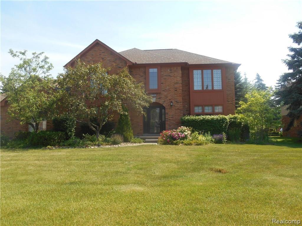 1972 Independence Drive Rochester Hills, MI 48306 - Photo 1 of 62
