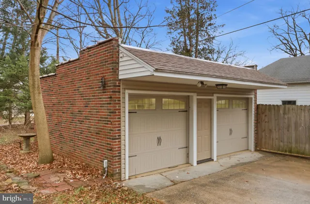 $399,900 | 120 East Irvin Avenue, Hagerstown, MD 21742