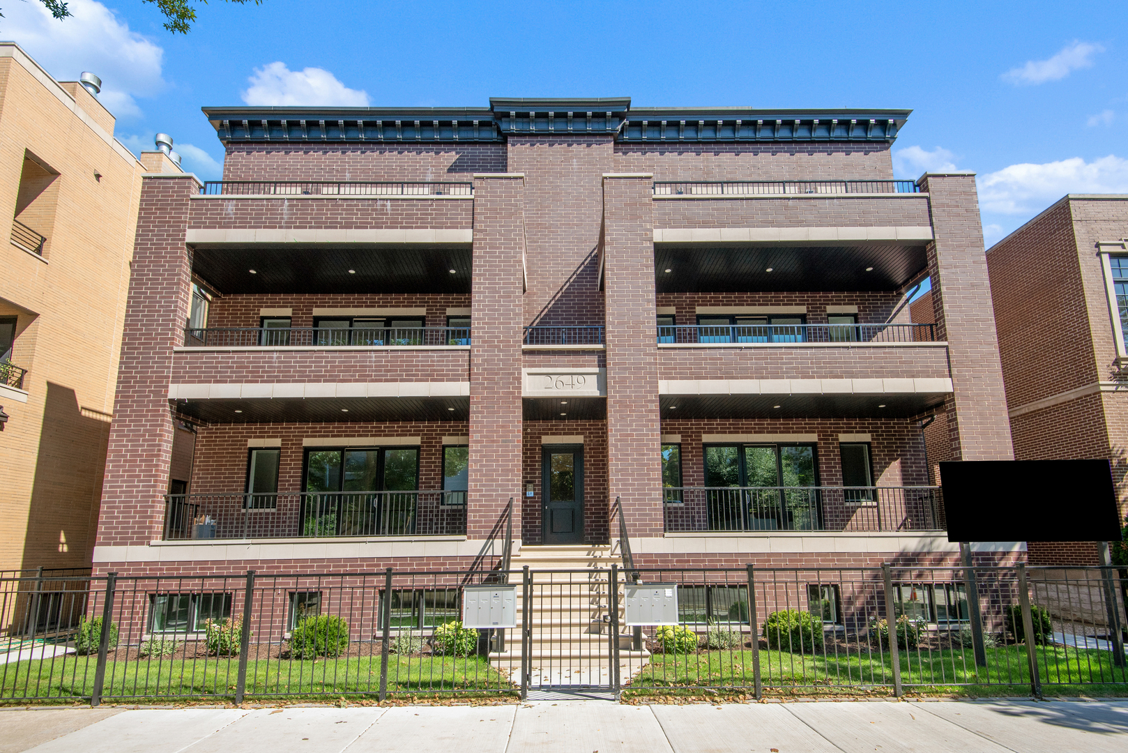 2649 North Racine Avenue, Unit 101 Chicago, IL 60614 - Photo 1 of 13 a view of an house with entrance gate