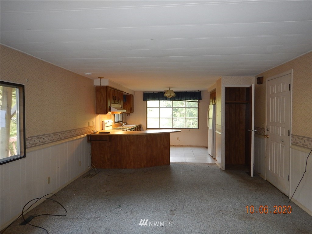 8931 West Lake Cochran Road Monroe, WA 98272 - Photo 12 of 24