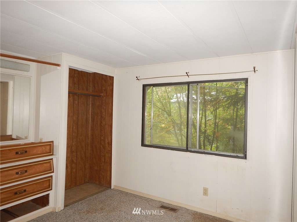 8931 West Lake Cochran Road Monroe, WA 98272 - Photo 14 of 24