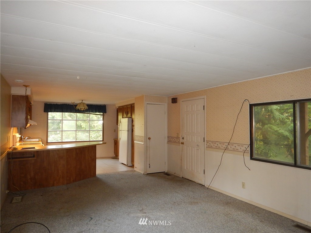 8931 West Lake Cochran Road Monroe, WA 98272 - Photo 9 of 24