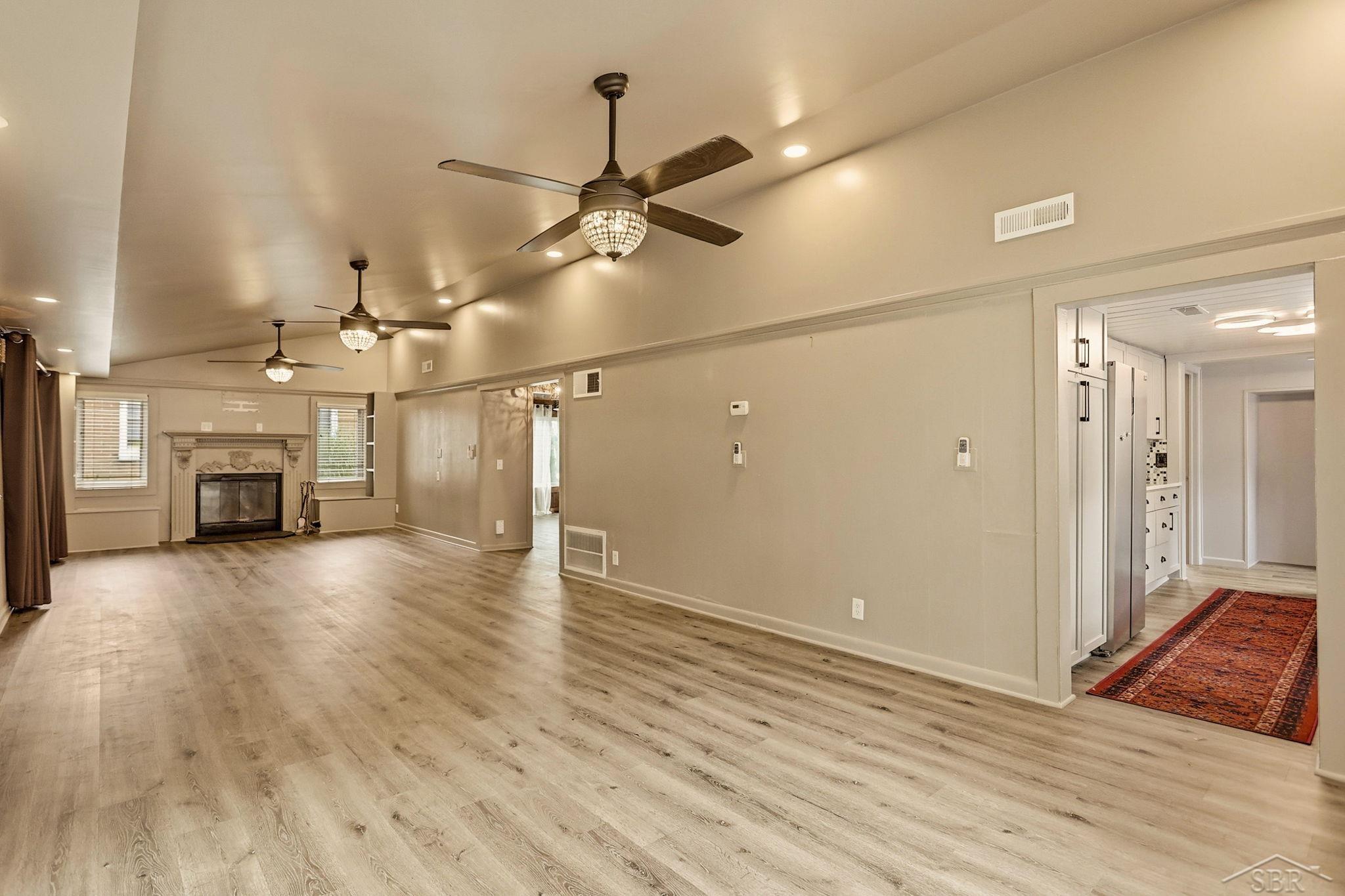 2116 Anderson Road Saginaw, MI 48603 - Photo 11 of 37 Gallery Image 11