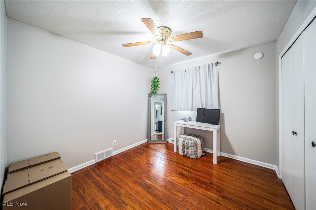 30880 Harrison Road Wickliffe, OH 44092 - Photo 19 of 35 Gallery Image 19