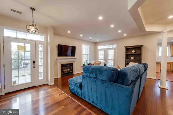 $520,000 | 13810 Greendale Drive, Woodbridge, VA 22191