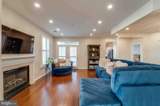 $520,000 | 13810 Greendale Drive, Woodbridge, VA 22191