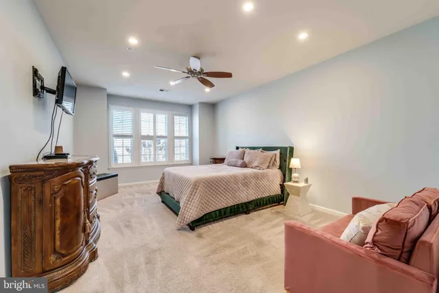 $520,000 | 13810 Greendale Drive, Woodbridge, VA 22191