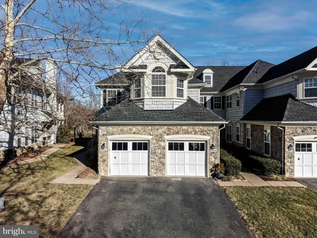 $520,000 | 13810 Greendale Drive, Woodbridge, VA 22191