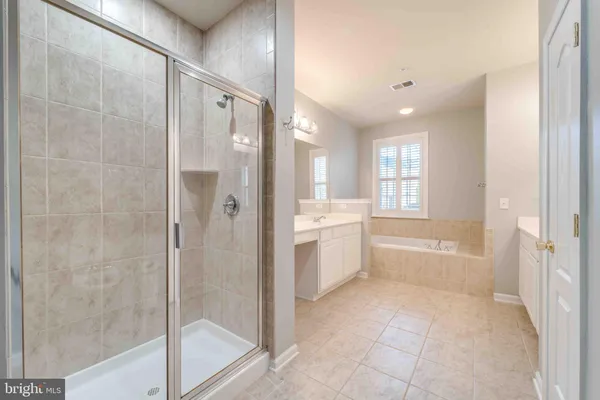 $520,000 | 13810 Greendale Drive, Woodbridge, VA 22191
