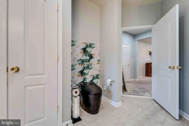 $520,000 | 13810 Greendale Drive, Woodbridge, VA 22191